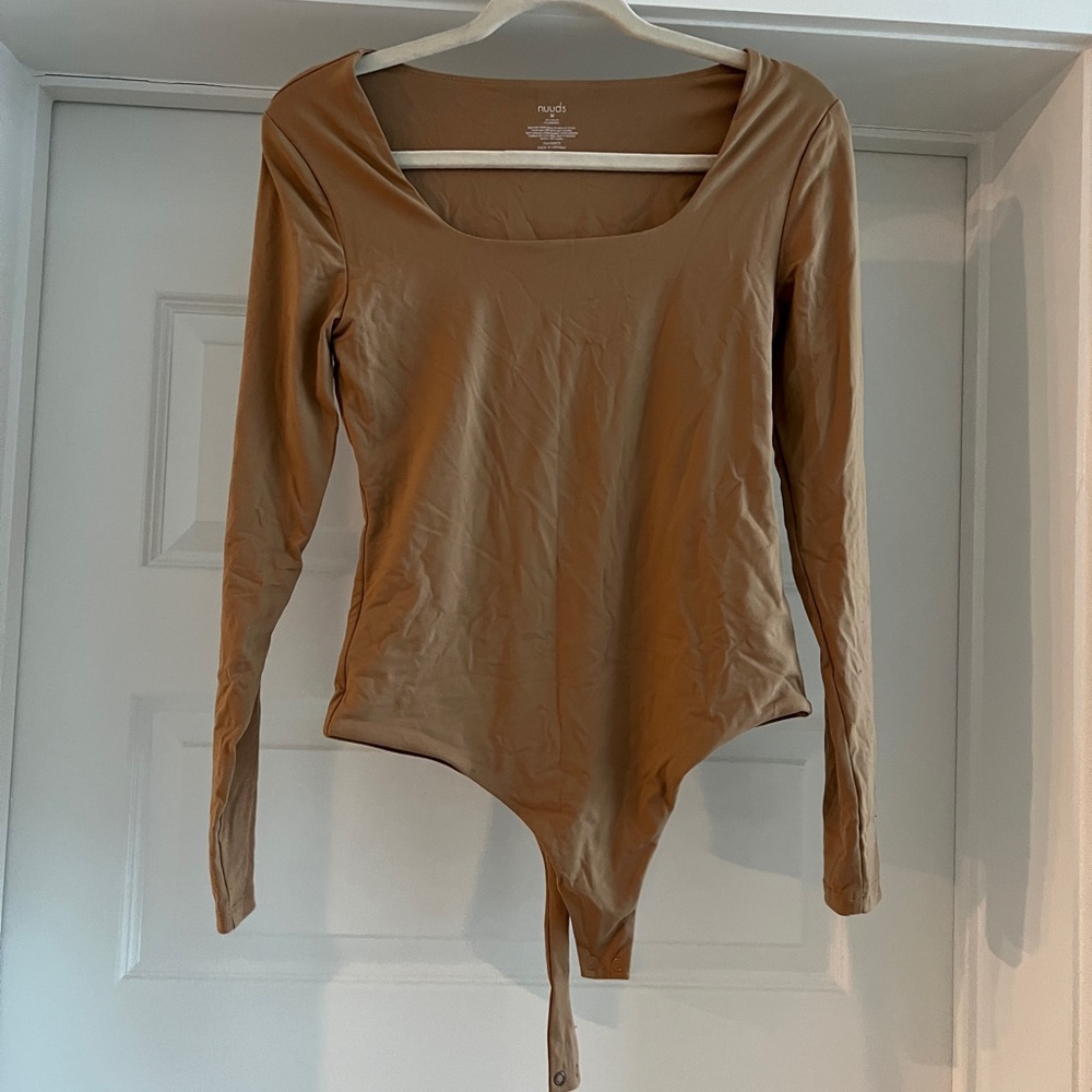 Nuuds Nude Long Sleeve Square Neck Bodysuit in Cinnamon